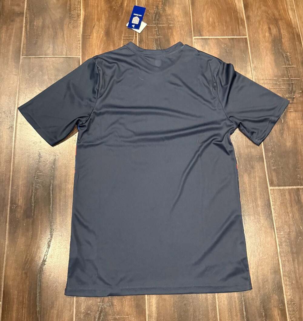 U.S. Soccer Federation Official Licensed Performance Graphic T-Shirt - Picture 2 of 3